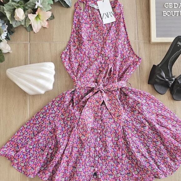 ZARA BLOGGER FAVORITE FLORAL PRINT MINI DRESS - Picture 14 of 14